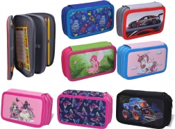 Trzypoziomowy szkolny piórnik z wyposażeniem