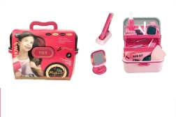 Dziecięce studio fryzjerskie z prostownicą i lustrem