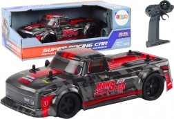 RC pick-up 1:18 z gumowymi oponami – czarno‑czerwony