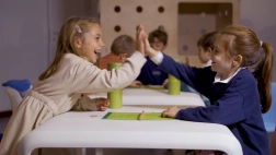 Milaniwood Skok! Tenis