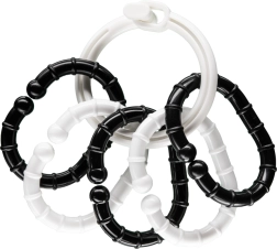 Czarno-białe kółeczka z zawieszkami dla niemowląt