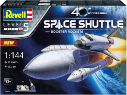 Model Revell Space Shuttle z rakietami wspomagającymi