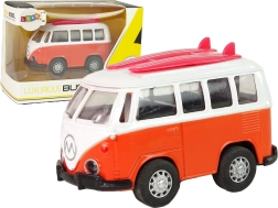 Metalowy autobus turystyczny