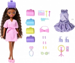 Barbie Dream Besties Brooklyn – stylowa lalka z akcesoriami salonowymi