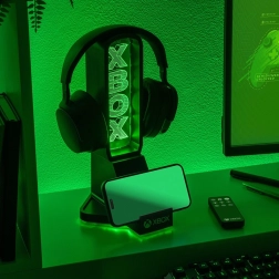 Stojak gamingowy XBOX z podświetleniem LED i ładowaniem USB‑C