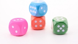 Piankowe kostki do gry średnie