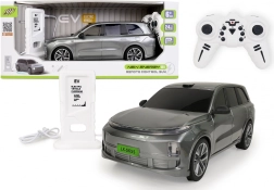 Auto RC ze stacją ładowania