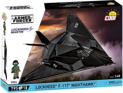 Model F-117 Nighthawk z 795 elementów