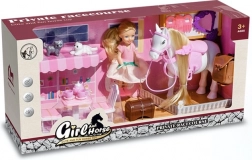 Zestaw do zabawy z lalką, konikiem i kociętami