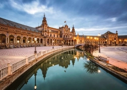 Puzzle RAVENSBURGER Plac Hiszpański Rzym 1000 elementów