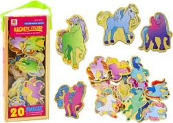 Kolorowe drewniane magnesy jednorożce