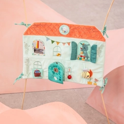 Tekstylny panel do łóżeczka – domek jelonka Stelli i smoka Joe