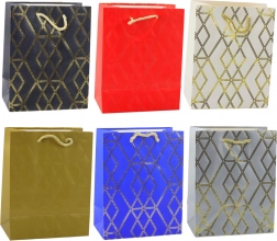 Papierowa torba prezentowa ze złotymi wzorami