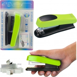 Zielony zszywacz biurowy na 30 kartek z zestawem zszywek