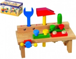 Detoa ponk – drewniany stół warsztatowy z narzędziami