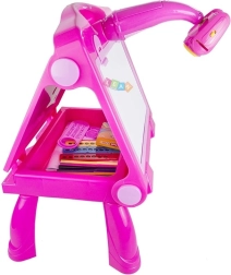 Różowa tablica z projektorem do rysowania i malowania