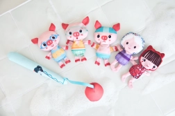 Lilliputiens zabawka wodna – wilk Ludwik łowi ryby