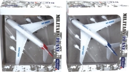 Samolot na naciąg ze światłami i dźwiękami