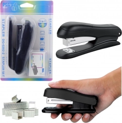 Czarna zszywacz biurowa o pojemności do 30 kartek