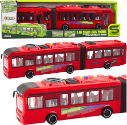 Autobus przegubowy 1:16 ze światłami, dźwiękami i otwieranymi drzwiami – czerwony