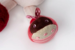 Lilliputiens zabawka tekstylna z aktywnościami Jednorożec Lena