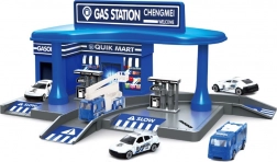 Policyjna stacja benzynowa z dwoma autkami