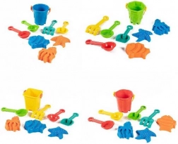 zestaw do piasku z wiaderkiem, narzędziami i foremkami