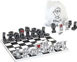 Drewniane szachy VILAC – design KEITH HARING