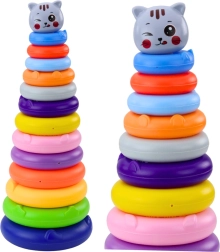 Kolorowa wieża z krążkami z kotkiem