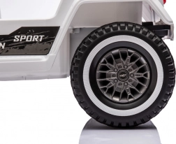 Dziecięcy elektryczny samochód Mountain Off-Road biały