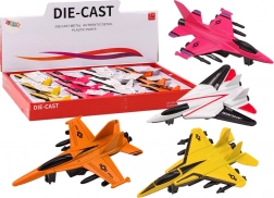 metalowy myśliwiec z napędem bezwładnościowym