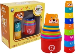 Piramida kubeczków dla niemowląt z numerami