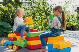 Klocki konstrukcyjne z kółkami - 30 sztuk