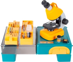 Mikroskop z akcesoriami w kuferku