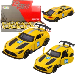 Metalowy samochodzik wyścigowy 1:43 z napędem typu pull-back i otwieranymi drzwiami – żółty