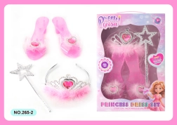Zestaw akcesoriów dla małej księżniczki – buty, tiara i magiczna różdżka