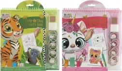 Książka kolorowanka z pieczątkami i naklejkami