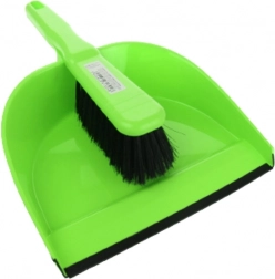 Drewniane wielkanocne jajko z kropkami