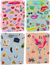 Torba prezentowa z wzorem naklejek