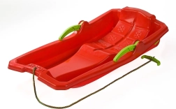 Plastowe sanki z hamulcami Baby Mix Karol czerwone