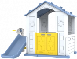 Dziecięcy domek ogrodowy z niebieskim dachem, zjeżdżalnią i zestawem do koszykówki