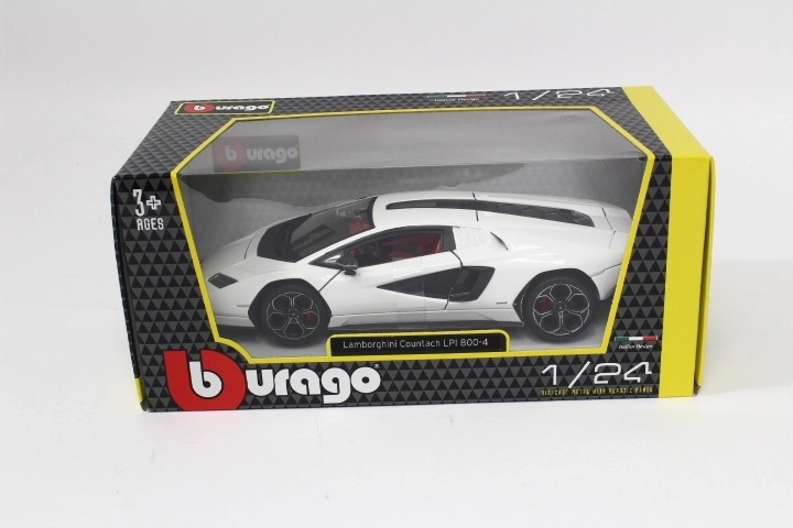 Bburago Lamborghini Countach LPI 800-4 biały 1:24