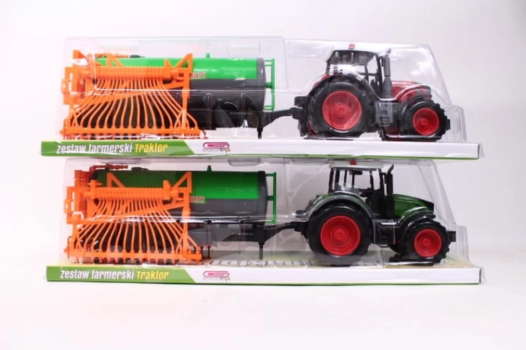 Traktor z maszyną rolniczą