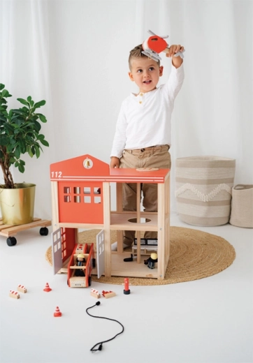 Światła i syreny jak w prawdziwej akcji