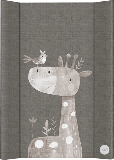 Ceba Baby miękka profilowana mata do przewijania na komodę 50 × 70 cm Basic Friendly Giraffe
