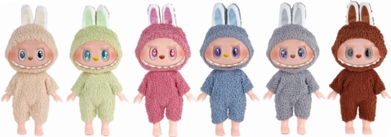 Pluszowa lalka 28 cm z melodią