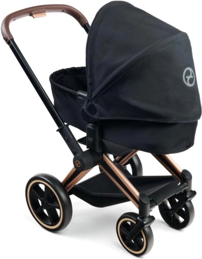 Realistyczny design według CYBEX PRIAM