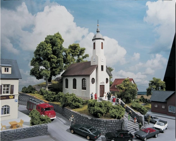 PIKO Hobby kościół św. Łukasza H0 (1:87)