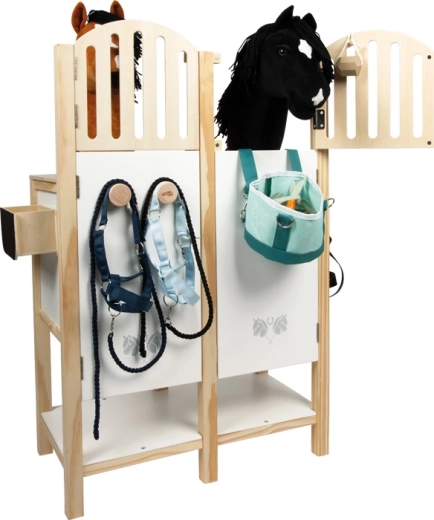 Regulowane uchwyty i pojemne miejsce do przechowywania