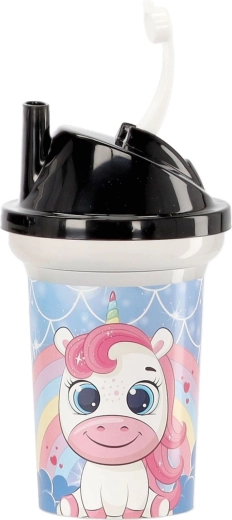 Niekapiące zamknięcie z wbudowaną słomką